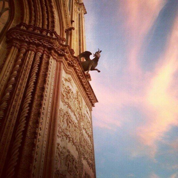 From Buzz In Rome.