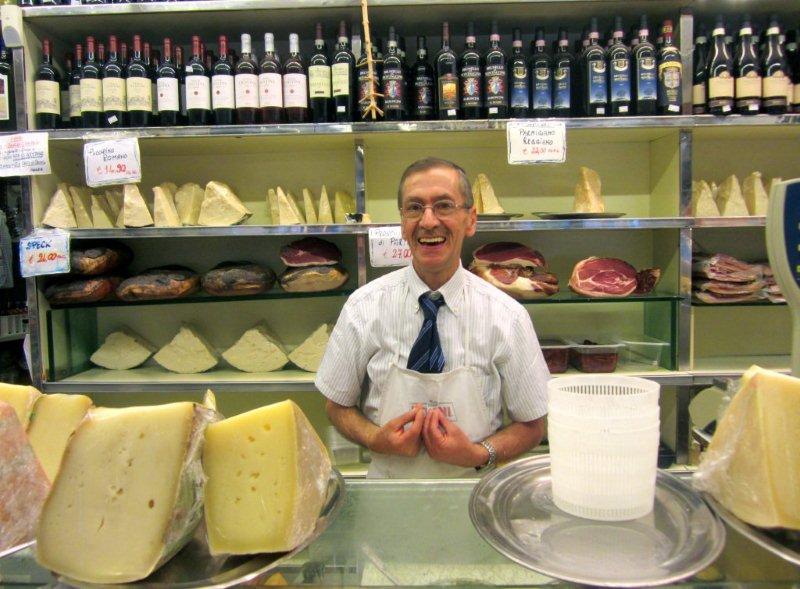 cheese-rome-food-shopping