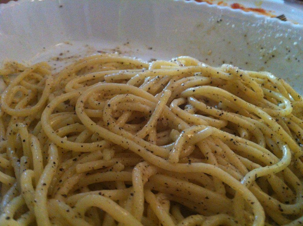 Cacio e pepe - creamy and delicious