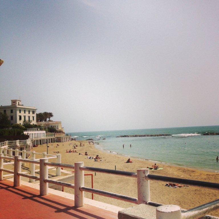 santamarinella-beach-rome-travel