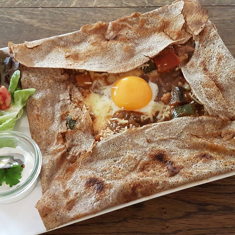 Best | Restaurants | Le | Marais | Paris | Gallette | With | Veggies | Fried | Egg