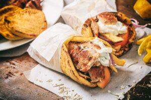 cost_of_dinner_in_Athens