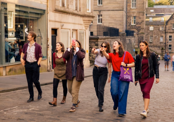 Private Eating Edinburgh: Old Town Food & Drinks Tour