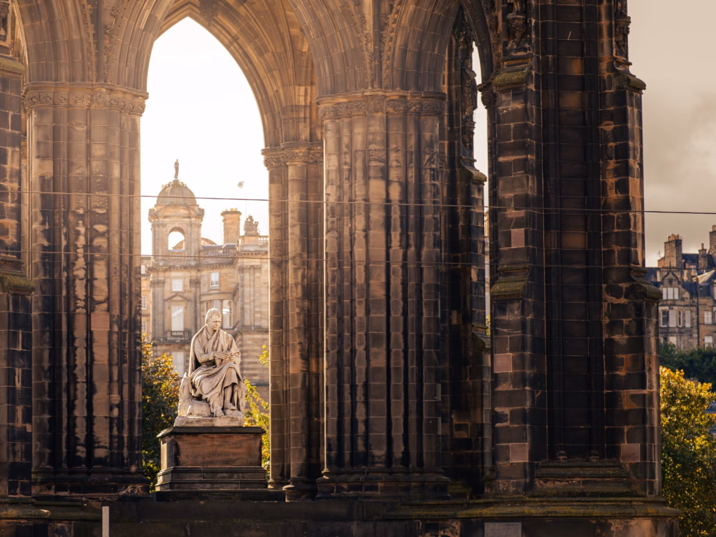 Edinburgh Old Town scenery