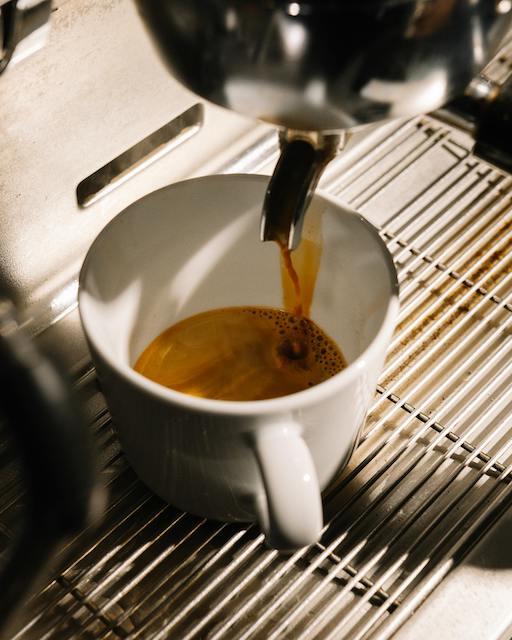 brewing_a_fresh_cup_of_coffee_Naples