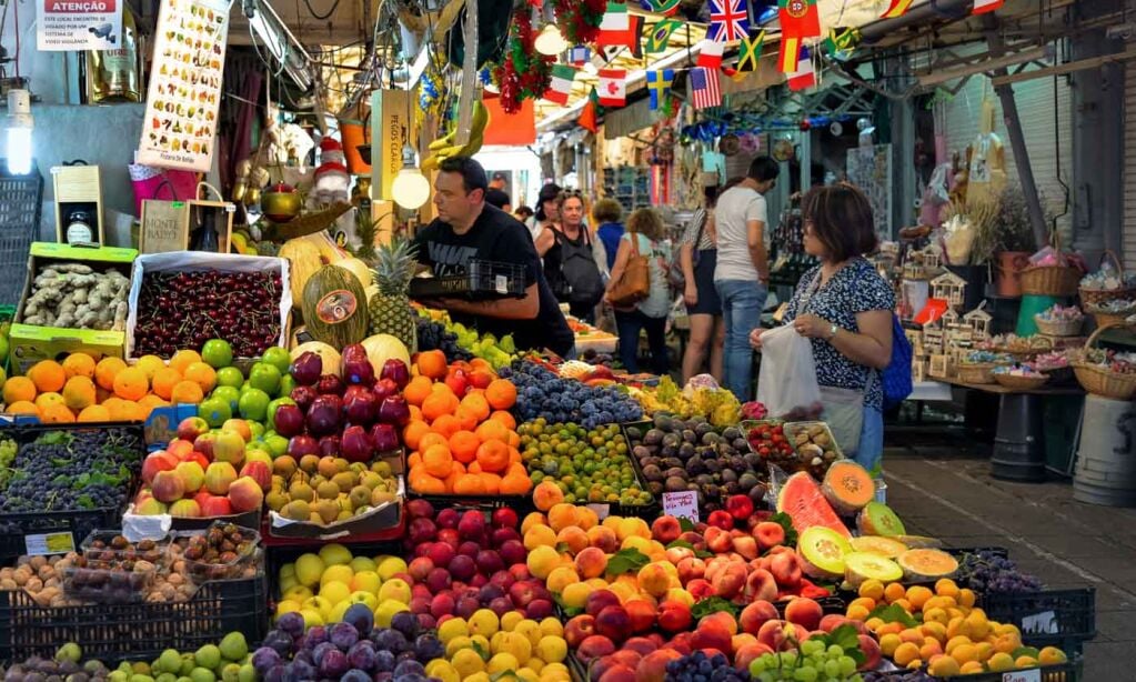 Vendors_working_at_Porto