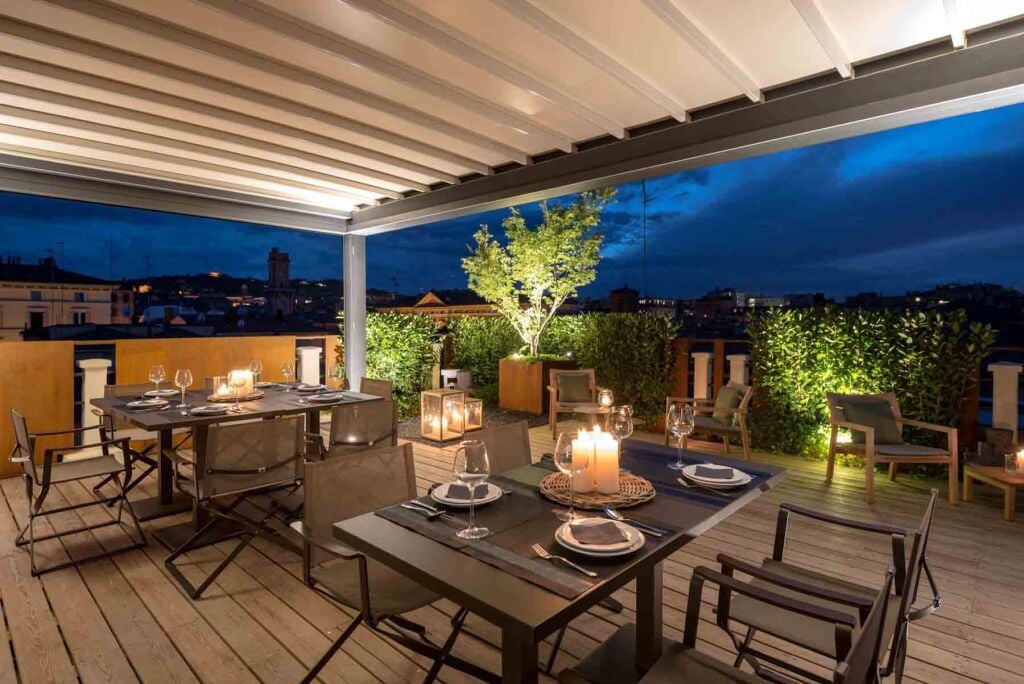 Roof_Garden_at_Hotel_Metropolitan_Bologna