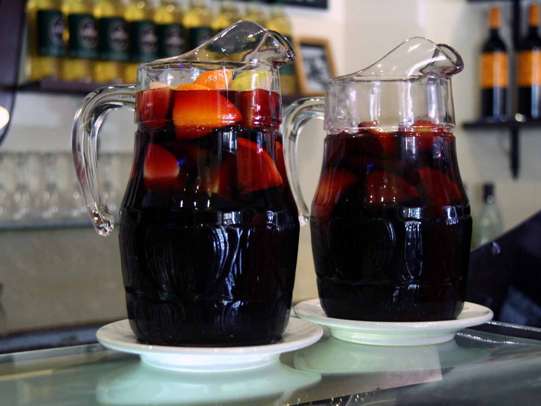 jug_of_sangría_Madrid
