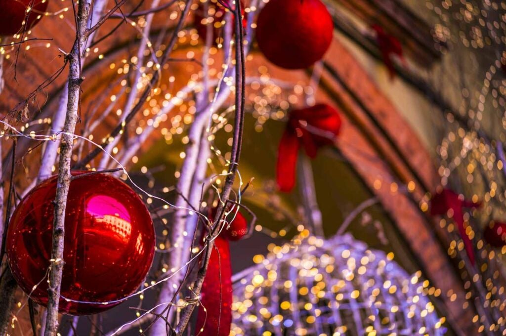 Christmas_lights_Bologna