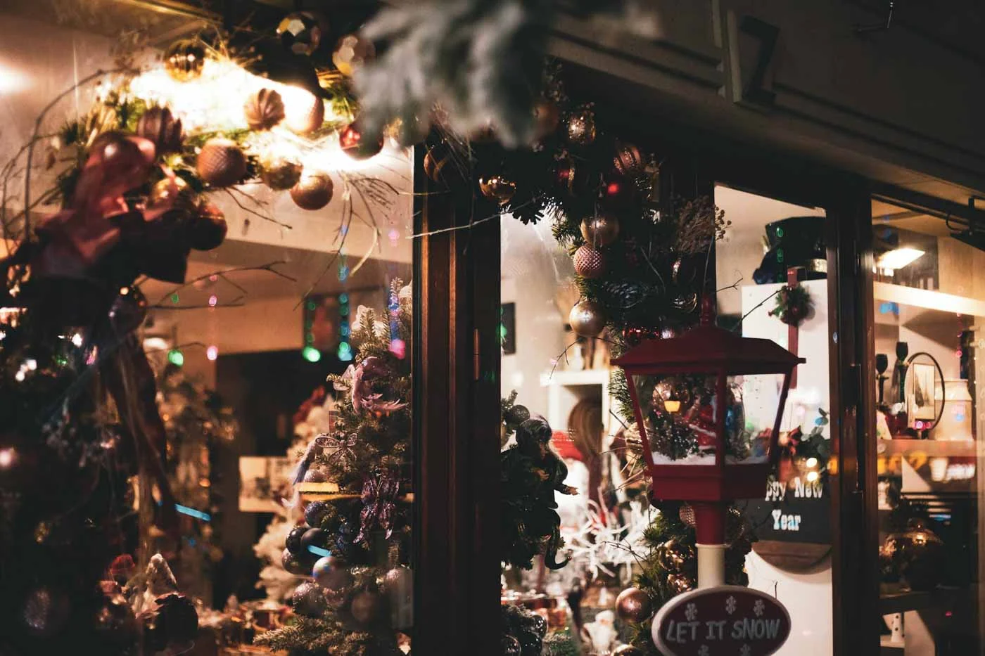 Christmas_shop_San_Sebastian
