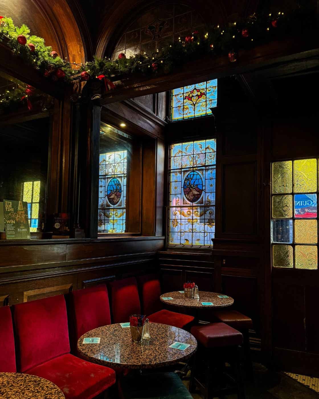 Stag's_Head_Dublin